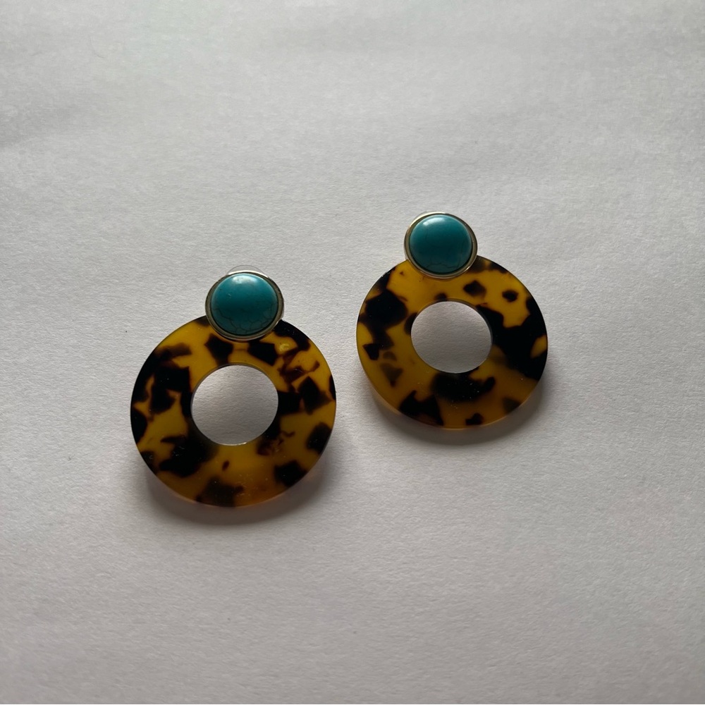 3/$15 or 4/$20 Plunder Design Tortoise shell and turquoise earrings